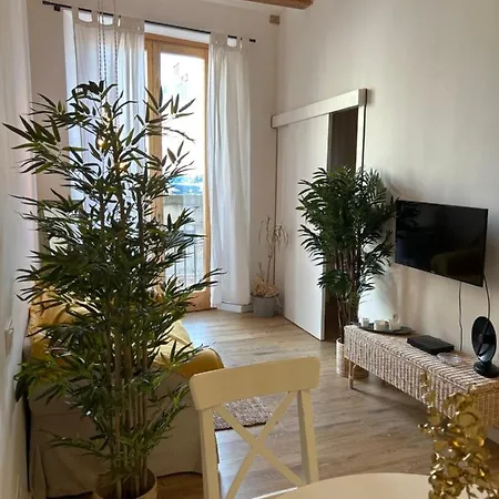 Civico 2 برشلونة